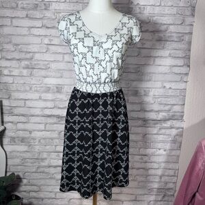 Xhilaration Black and White Geometric Skater Dress